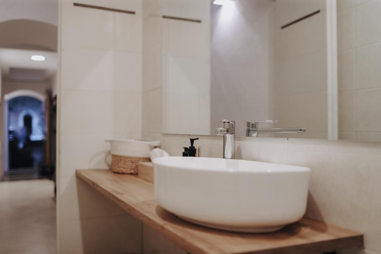 Insieme Suites Naples Luaran gambar