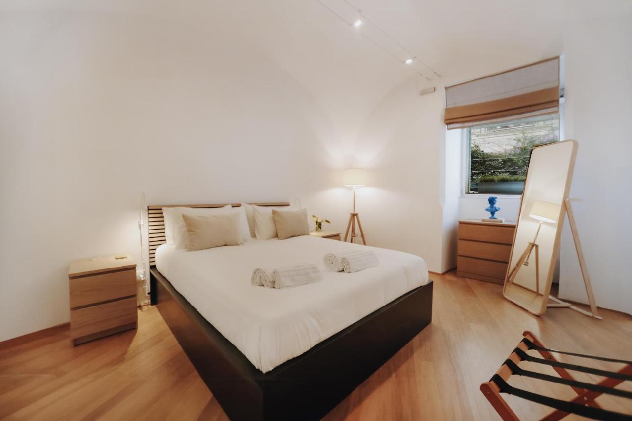 Insieme Suites Naples Luaran gambar