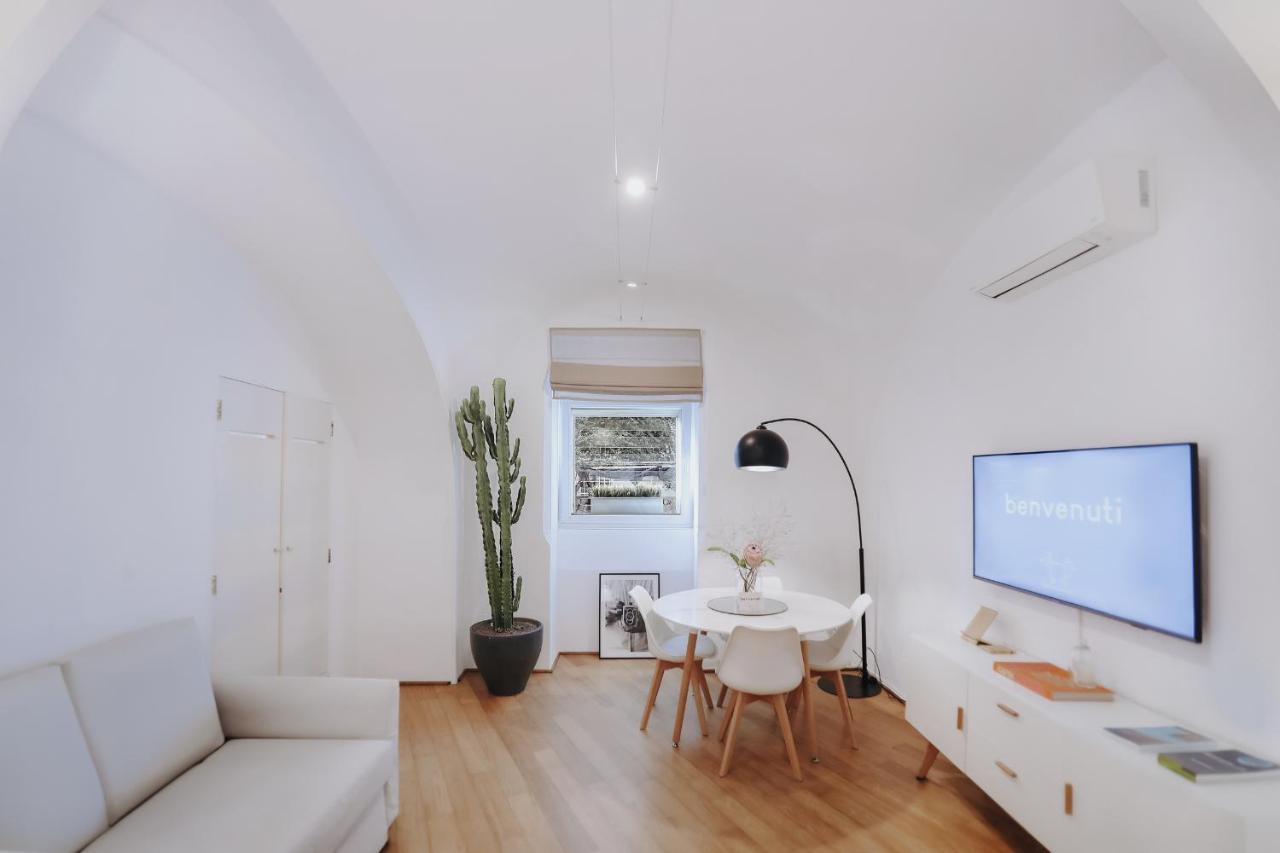 Insieme Suites Naples Luaran gambar